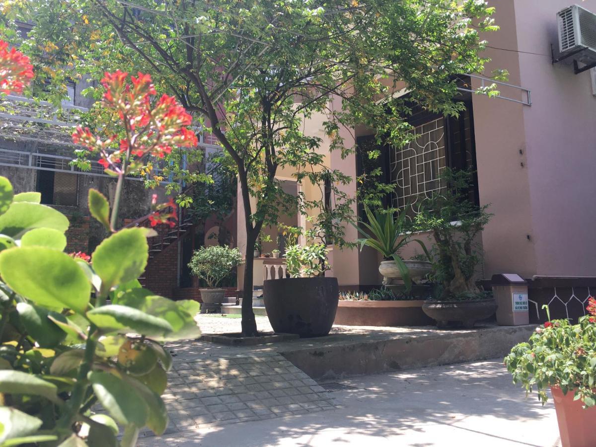 Minh Tú Homestay Hue Exterior foto