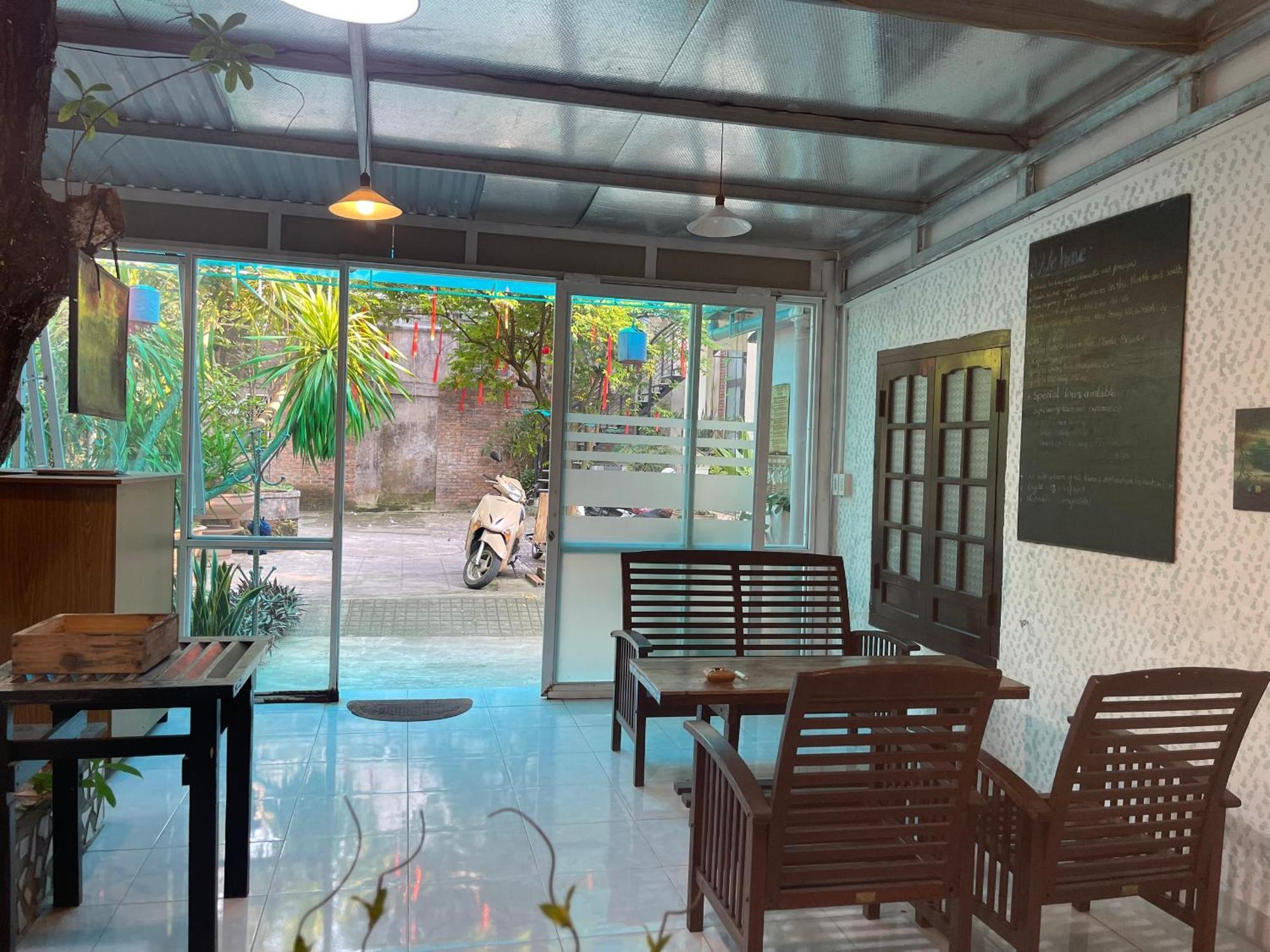 Minh Tú Homestay Hue Exterior foto
